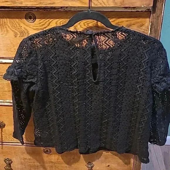 Lush Black Lace Top S - Picture 3 of 3
